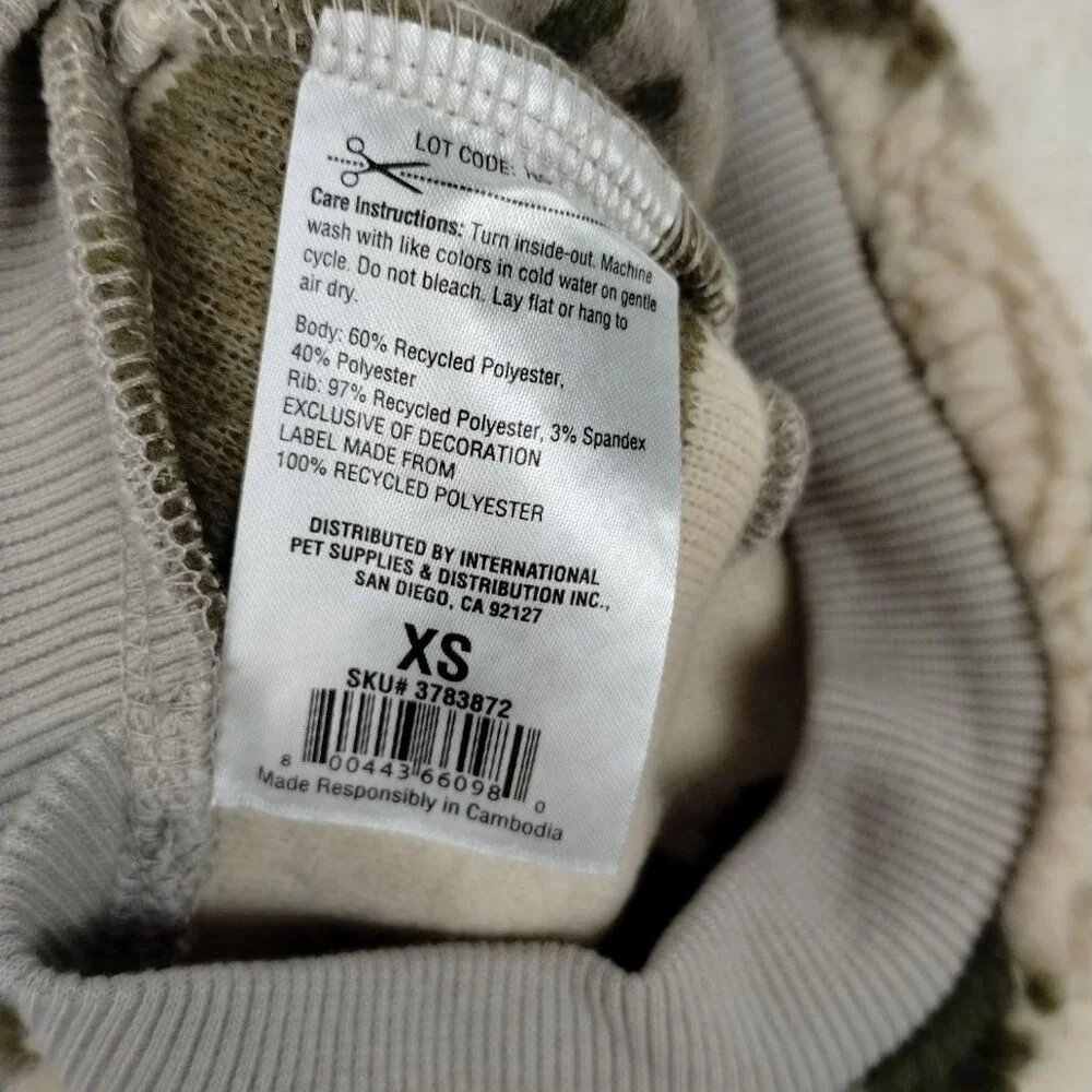 Reddy Camo Sherpa Hoodie Sweater with Warm White Pocket for Dogs XS 11 to 13 in